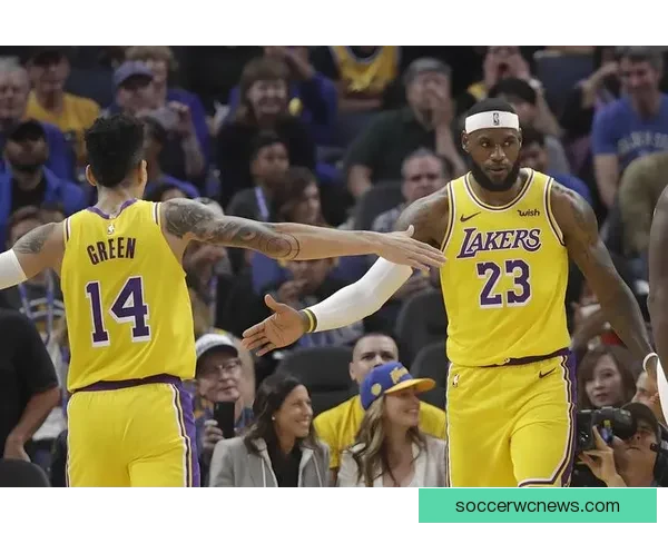 詹姆斯回应质疑：我不喜欢在两座城市打球和回老家打球有何问题