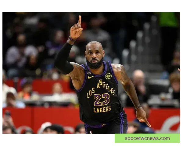 41岁詹皇单核冲击季后赛湖媒晒18詹高呼信赖死亡之瞳再临世